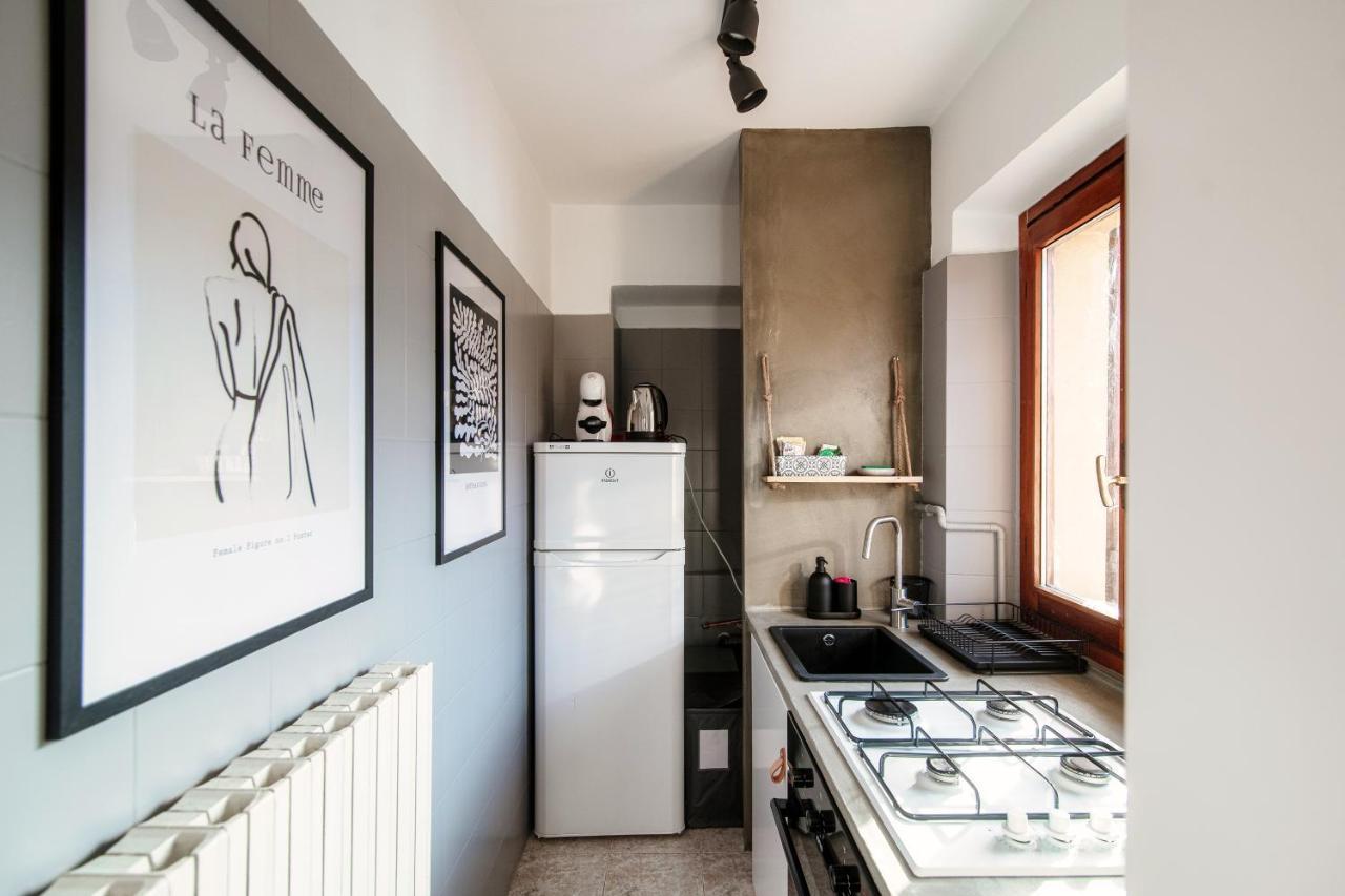 Apartment Piazza Roma By Quokka 360 - Historic Flat In The Centre Of Como Buitenkant foto